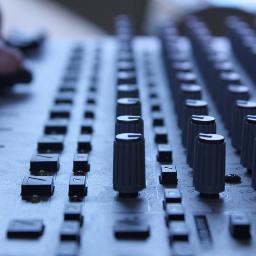 Producer, Remixer, Songwriter, Arranger - Check me out at https://t.co/eryr6SQMhq and https://t.co/RJFKGzS4fv