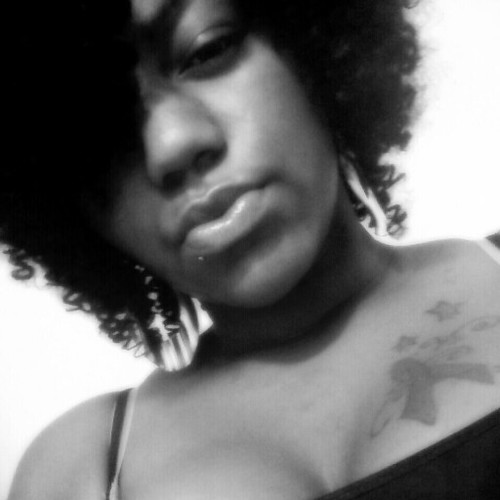 FUCK a bio Bitch jus follow me !!  #teamfollowback