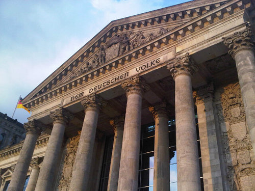 GFLICardiff's profile picture. The German Film Learning Initiative (GFLI) is a joint project between University of Leeds and Cardiff University.