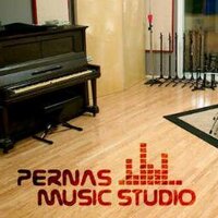 @pernasstudio (@pernasstudio) 's Twitter Profile