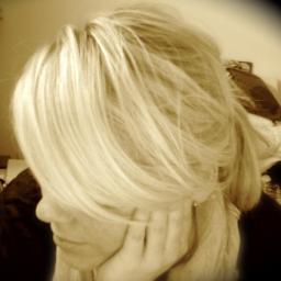 west_side_girl_'s profile picture. Writer, mother & yoga girl - living & eating GF in Melbourne's west