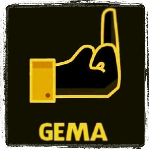 S1mmm3s's profile picture. || ch1ll3n,sk8en und z0ck3n...xD ||
|| [fast] immer gut drauf ||
|| I follow you, and you follow me...xD ||