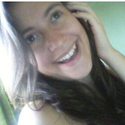 Filha do Deus criador, cristã, ,17 anos, estudante, mesatenista , gremista roxa, e mais ...