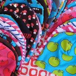 Popcornvintage's profile picture. Skiing , surfing mama of 2 girls loving my life in the mountains.Spending alot of time making beanies for my brand Popcorn-vintage