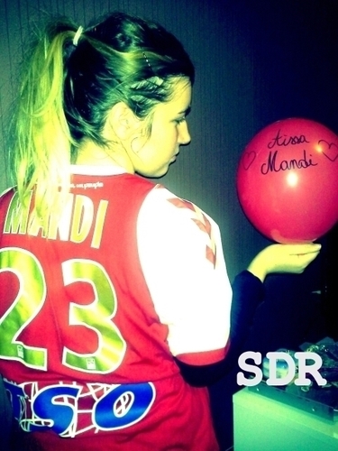 Stade de Reims, suuu² . Aïssa Mandi . ♥ justin bieber, my baby. ♡