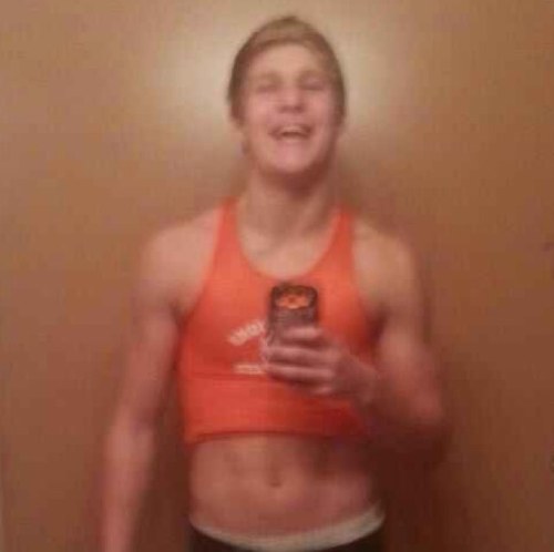 lars_world's profile picture. I love jane! And being hugeeee #meatheadprobs broooottein