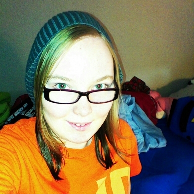 i am 17. im just your typical teenage girl. follow me on instagram @maevearino and i follow back :D
