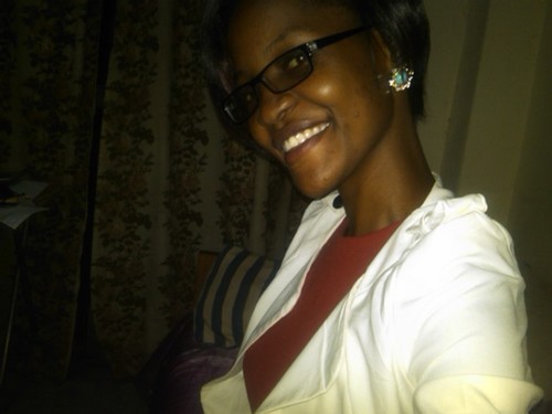 Rebeccabeckitah's profile picture. Am walking on sunshine