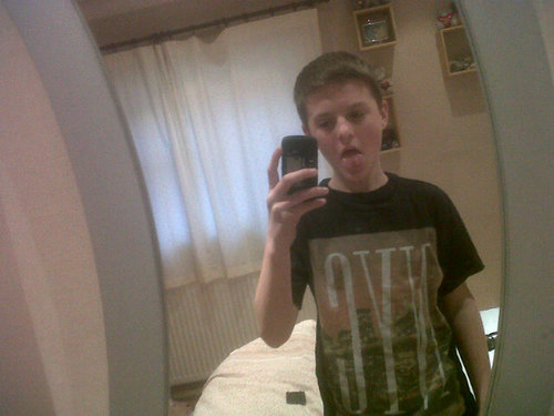 the_coolkid14's profile picture. Follow me&i promise i'll follow back!
 i'm a massive footie fan&i love m&ms!!!