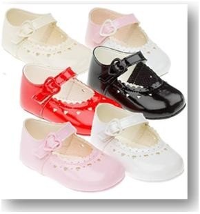Webshop; Unieke Baby- en kinderkleding, schoentjes, haarbandjes, knipjes e.d. Minimensje.nl -
