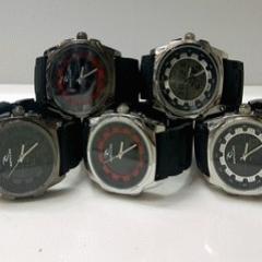 Ayo order jam tangan branded kw super dan original dengan harga bersaing :)
CP:085367979305/328B053C
YM/line/wechat: jualankito
