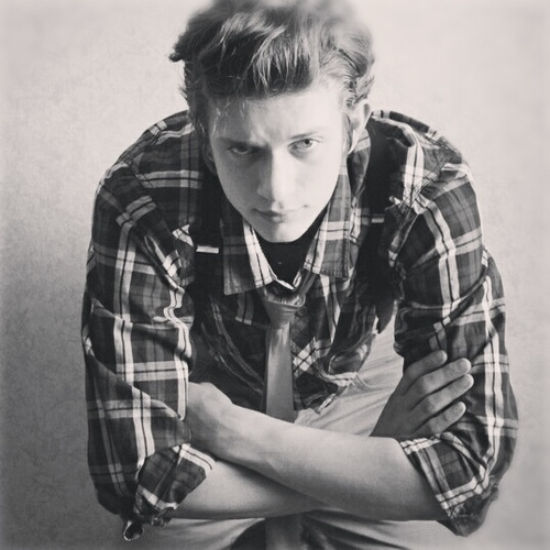 George18_08's profile picture. Люблю театр, музыку и хороших людей)