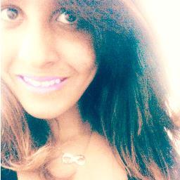 Follow, follow, follow!
Vamos lá, é só clicar nesse butãozinho e já está me seguindo!
Follow, follow, follow!