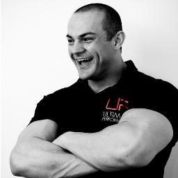 Personal Trainer, Blogger and generally obsessed with fat loss and fitness