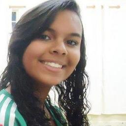DEUS, PALMEIRAS , 15 anos, apaixonada, canceriana, ciumenta, familia, musica . sou da @rompatto_