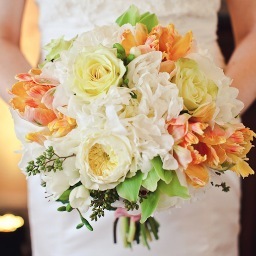 PoseyFloral's profile picture. From weddings to dinner parties—and everything in between—Posey infuses creative styling into the décor and design of your event.