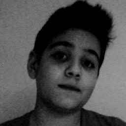 Soy kike hago tweets graciosos.
 Soy muy divertido y agradable :D