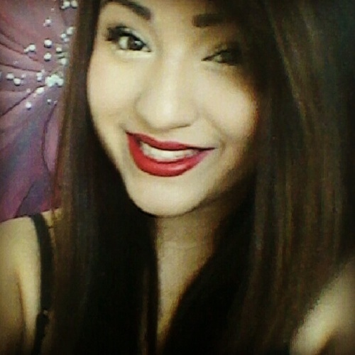 EricaM_33's profile picture. Just keep swimming3