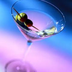fivetwoseven527's profile picture. #southafrica #527 #happyhour #drinks #wine #fivetwoseven #five27 #coldbeers #cocktails #martini #bubbly #champagne #sparkling #gin #vodka #whisky #afterwork