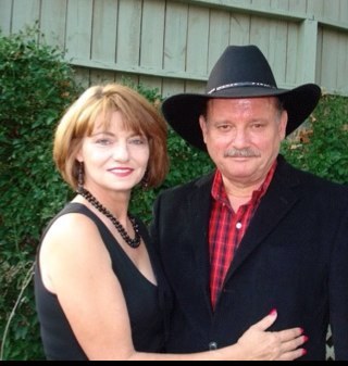 General Editor of the new edition of the Holman Illustrated Bible Dictionary, Ed of Apologetics SB, Seeking the City, Sr. Research Fellow IFWE, Husband to Tina