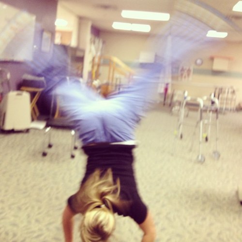 leahgates's profile picture. 