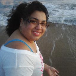 Hiii Imm Jeslyn Rose I attend Clintt Highh School& imm a senior! Class of 2013!! and 19 Years old(((:Singlee3 Lovee to havee funn and laughh!!! Askk for my #