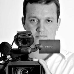 Produtor Áudio Visual
                             ZiiZ Produtora.