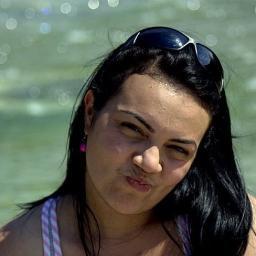 100% VENEZOLANA. Enamorada de mi Luna, mamá de Mathias y Moises.
