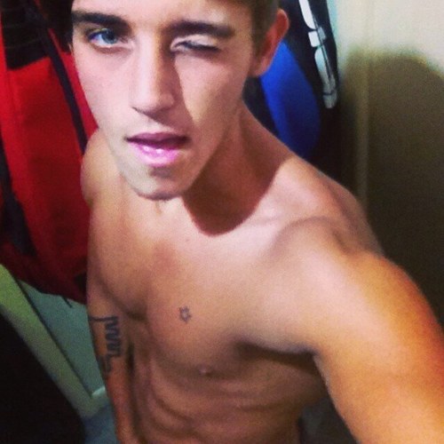 My boyfriends called Luke, my friends call him Skip but my family call him James, most people know him as Beau, but you can just call him Jai.