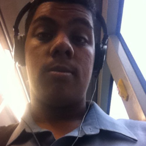 shahisthename's profile picture. Im Awesome.