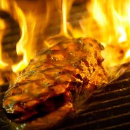 The Olde Flamehouse is the newest STEAKHOUSE lighting up its grills, and your hearts, all over North America!
http://t.co/SPLeohoBng