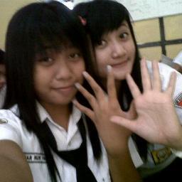 dhila_fadilah's profile picture. Follow Me  ♥ Follow Back  ♥