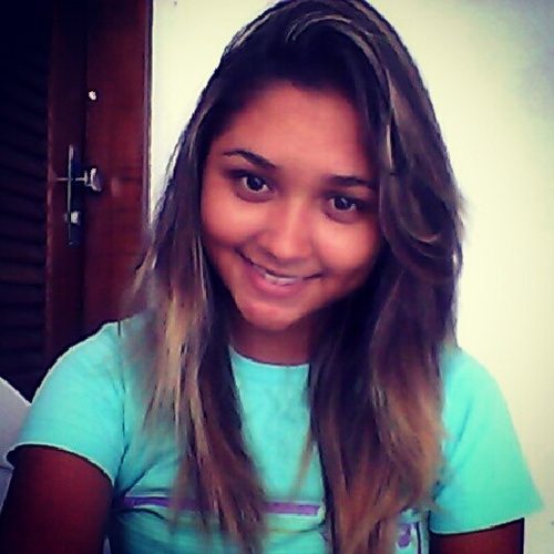 - um sorriso encantador . :D