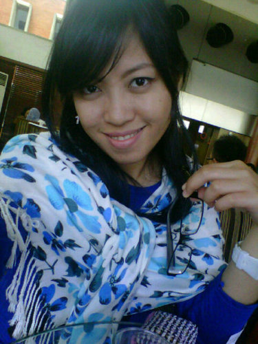 RainyRhia Profile Picture
