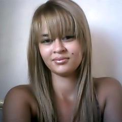 17 anos , pisciana, ciumenta , sentimentalista , apaixonada por , @Sorrisomaroto ,     @luansantana,@bandacalypso , @britneyspears ...