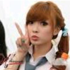 halloo..saya mempunyai teman yaitu: @gustin_sinuraya @meli_tarigan @esramaldini1 @ningsi_ng...