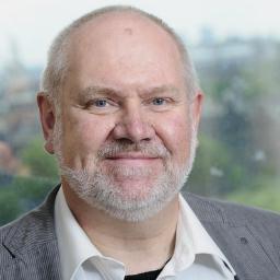 voorzitter Ver. Vrienden  van de Veerponten. Lid Veerpontencoalitie dat zijn wij, ANWB, Fietsersbond, Fietsplatform, NTFU, TeVoet, Wandelnet
Ex bestuurder !WOON