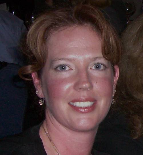 CIO, mom, theater geek, kindle addict and enthusiastic (but not always successful) cook