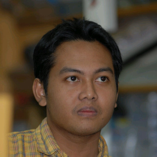 Follow back eaa kak..