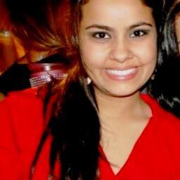 amelianeoliveir's profile picture. 