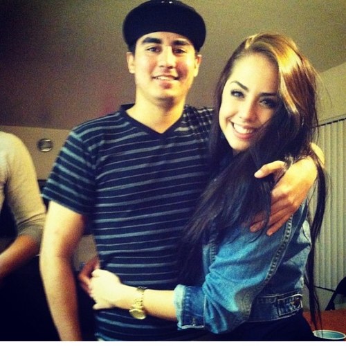 JessicaaaRomero's profile picture. tmills is my husband