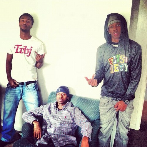 Stillpaidstillstraight@gmail.com @OnACashChase @CJ2TIMEZ @_Stillpaid @aka_fly @TheRealCashBoy @_VicRich @beenstr8 @Coota_Man #freeyg #freebiggz #freescooby