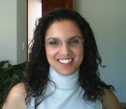 Biomédica, Empresária, Coralista, Libriana, Filha, Mãe, Esposa, Dona de Casa, Estudante, ...