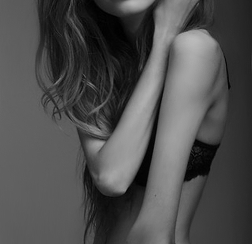 anorexic, depressive. place for my thoughts.