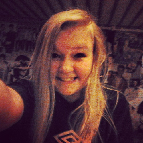 JesseekkaaMurs's profile picture. well..hi. im 14. i like midnight beast justin bieber and olly murs.. i wear your grandads clothes,i look incredible. @themidnightbeastuk follow yayaa xo