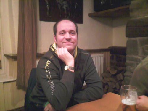 GbgsimsJohn's profile picture. 