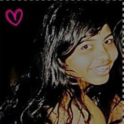 Eu sou muito divertida ,ariana , adoro estar com as pessoas que Amo .