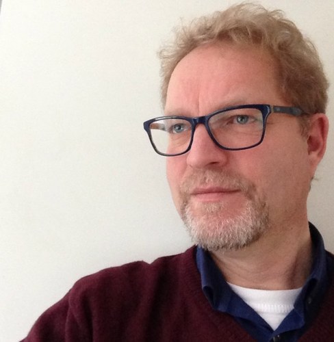 toekomstdenker | planoloog l vrijetijds kunstenaar | amateurtheoloog | veellezer l