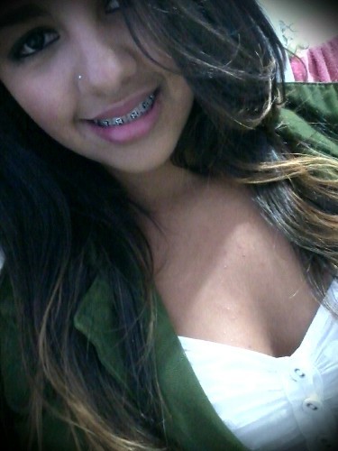 d_antoniaa's profile picture. Da vida eu só espero rir dos tombos, aprender com os erros, e continuar acreditando que no final tudo vai dar certo...