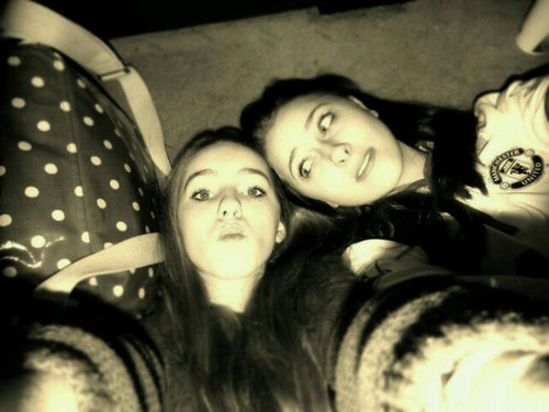 HollyRowson's profile picture. 